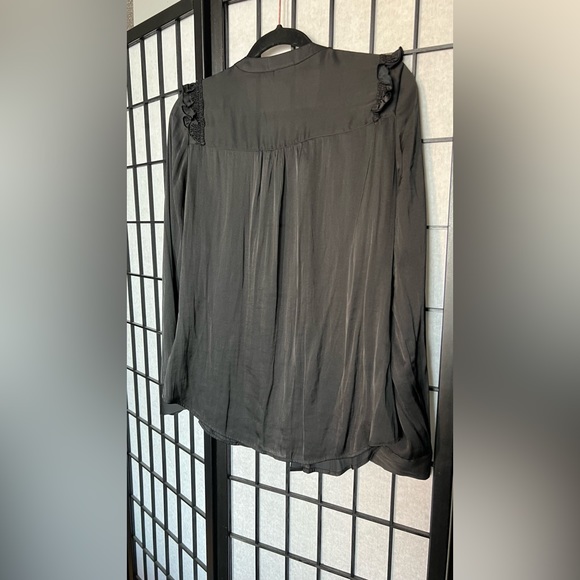 Express Silky Ruffled Shoulder Button Up - Picture 2 of 6